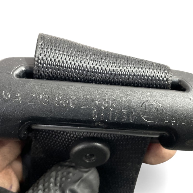 Centura stanga spate / Mercedes-Benz E Class W213 2020 / Interior