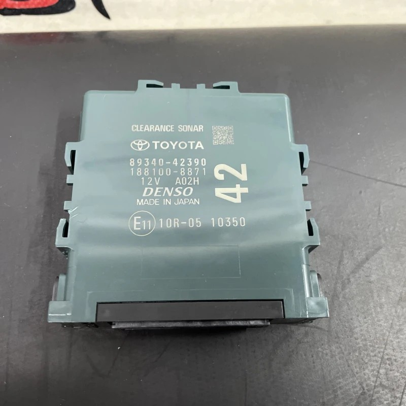 Calculator senzori de parcare / Toyota Rav4 XA40 2020 / Audio si electronice