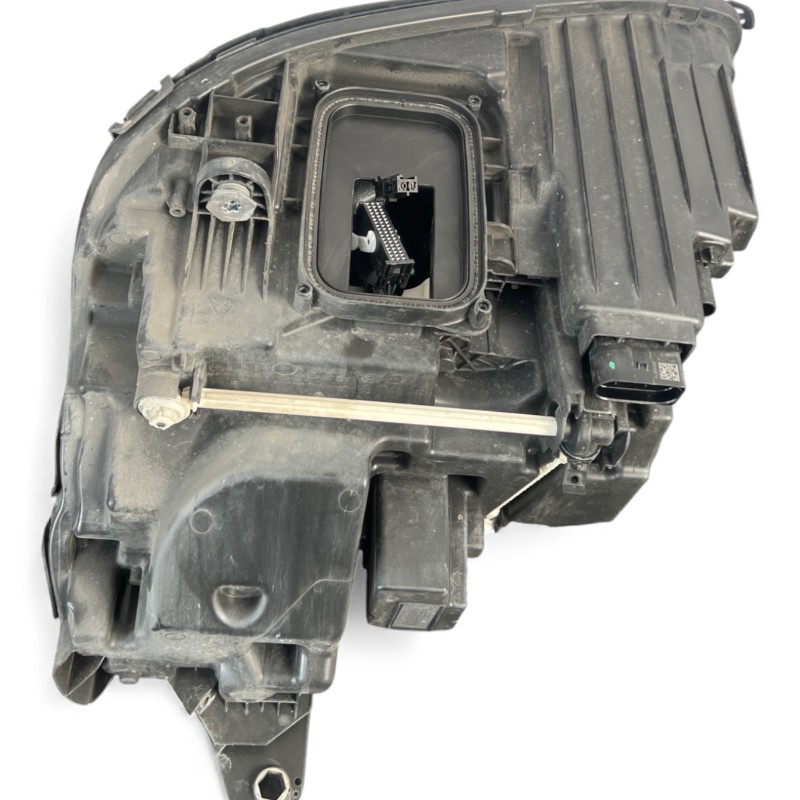 Far dreapta led / Mercedes-Benz E Class W213 2020 / Caroserie, oglinzi si faruri