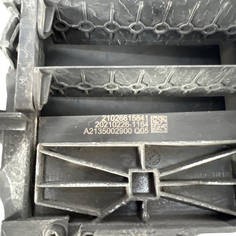 Deflector aer radiator / Mercedes-Benz E Class W213 2020 / Caroserie, oglinzi si faruri