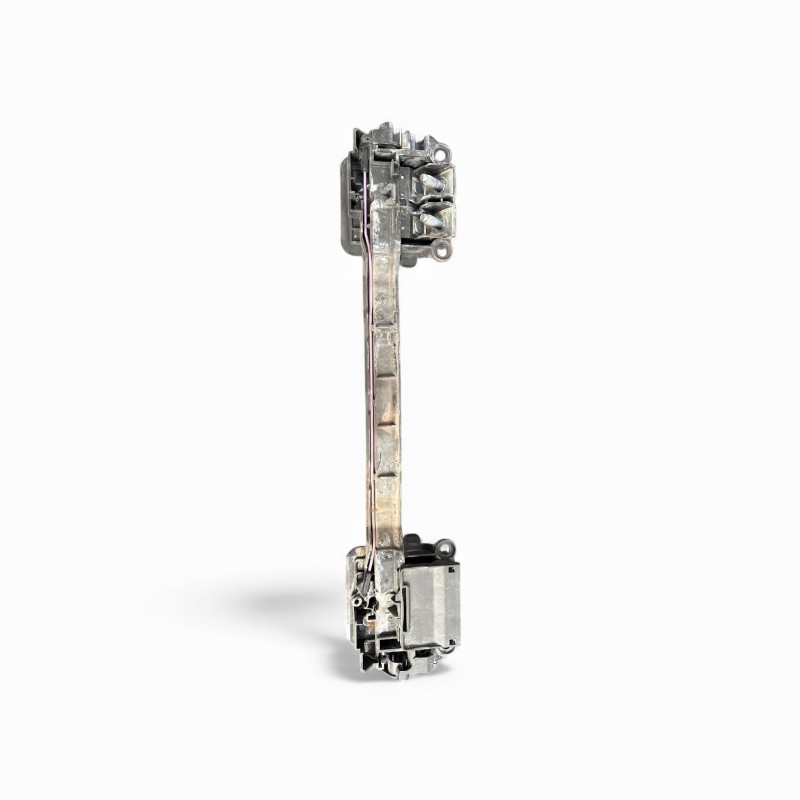 Borna baterie / Mercedes-Benz E Class W213 2020 / Audio si electronice