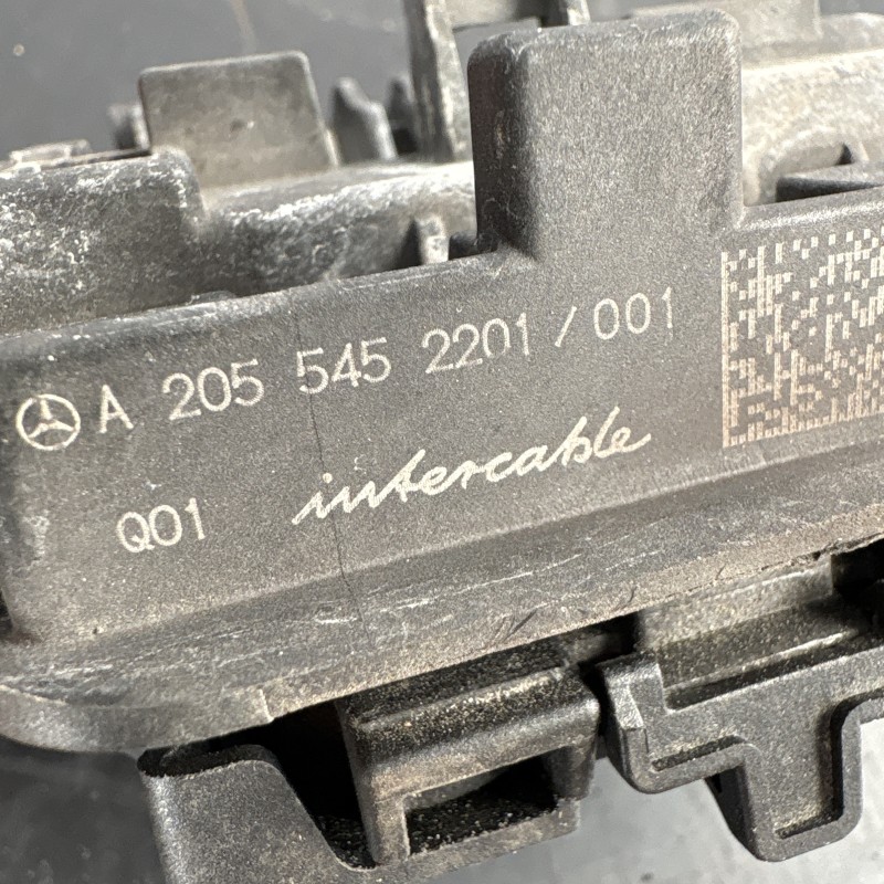 Borna baterie / Mercedes-Benz E Class W213 2020 / Audio si electronice