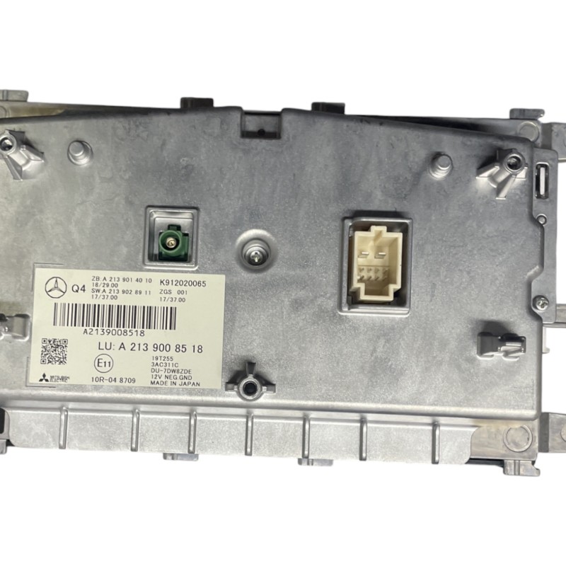 Display navigatie ecran / Mercedes-Benz E Class W213 2020 / Audio si electronice