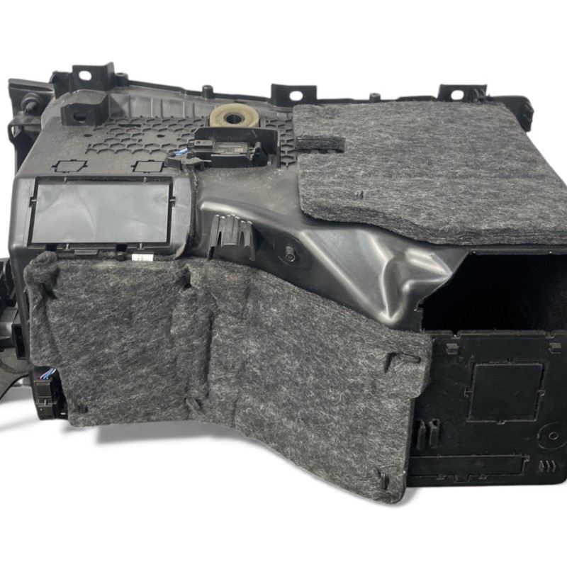 Torpedou / Mercedes-Benz E Class W213 2020 / Interior