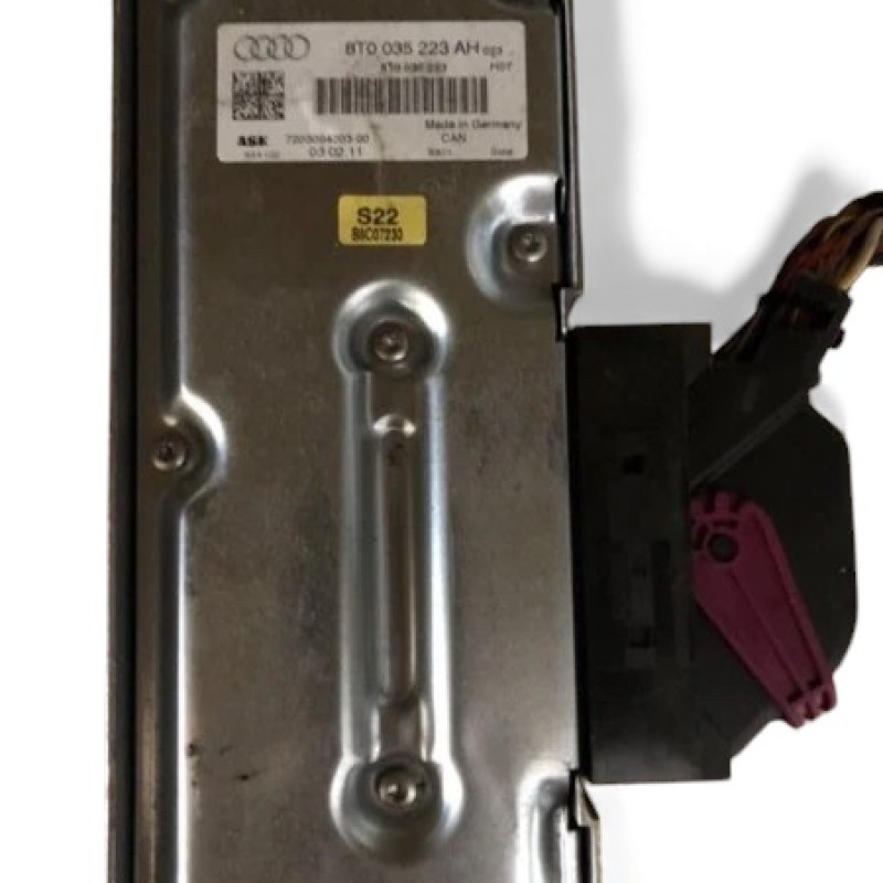 Amplificator audio / Audi A4 B8 2011 / Audio si electronice