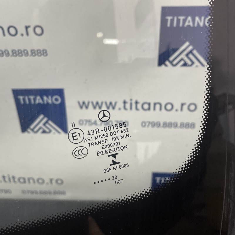 Parbriz / Mercedes-Benz E Class W213 2020 / Caroserie, oglinzi si faruri