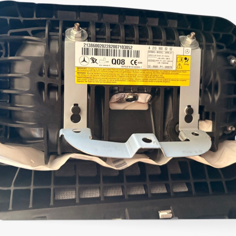 Plansa bord / Mercedes-Benz E Class W213 2020 / Interior