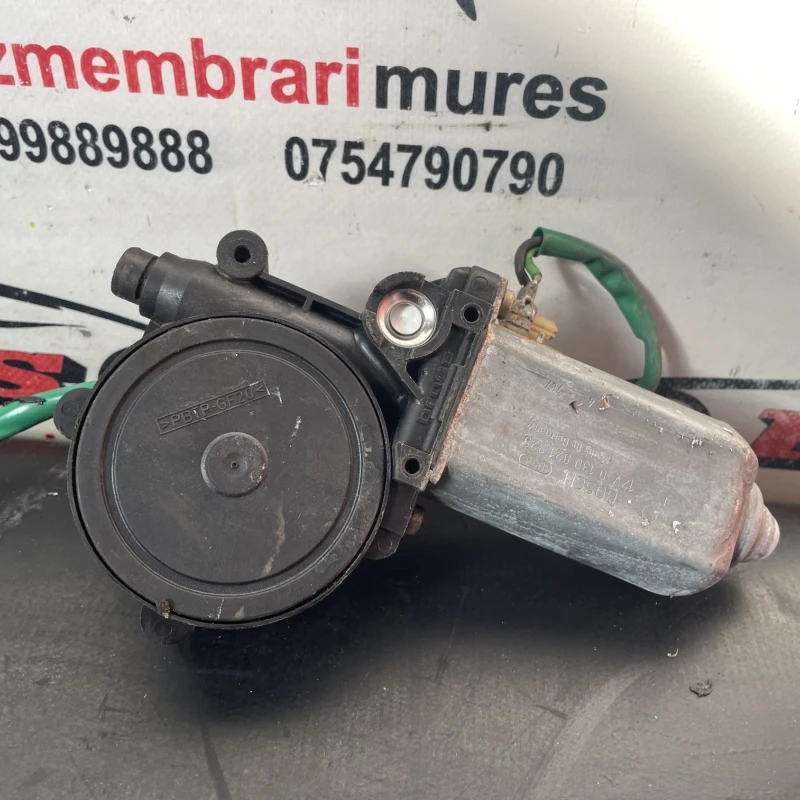 Motoras geam stanga fata / Mercedes-Benz SL R129 1992 / Audio si electronice