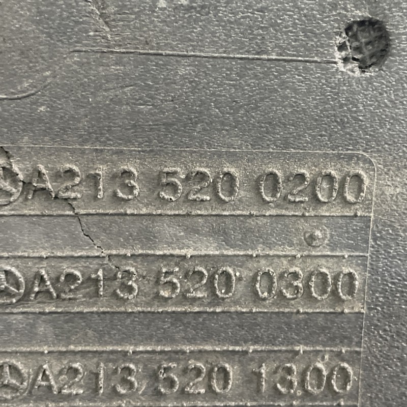 Scut motor / Mercedes-Benz E Class W213 2020 / Caroserie, oglinzi si faruri