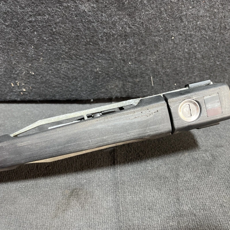 Maner usa dreapta fata / Mercedes-Benz SL R129 1992 / Caroserie, oglinzi si faruri