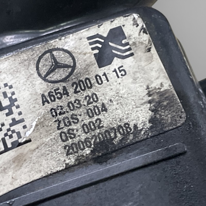 Pompă apă / Mercedes-Benz E Class W213 2020 / Motor, racire si evacuare