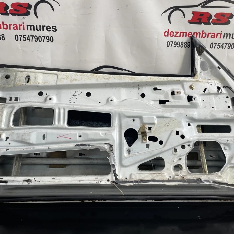 Usa stanga fata / Mercedes-Benz SL R129 1993 / Caroserie, oglinzi si faruri