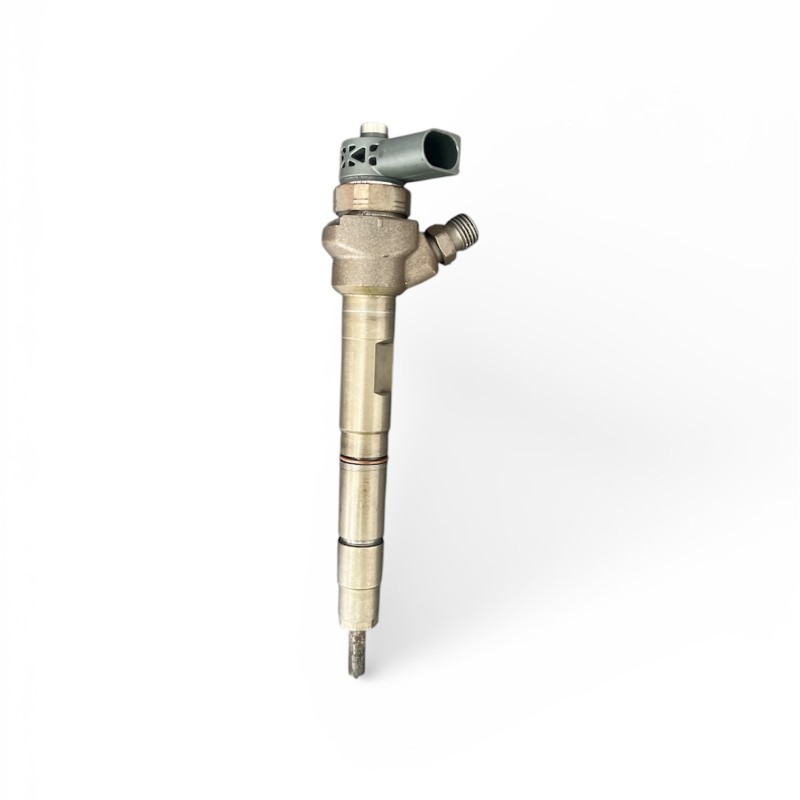 Injector / Volkswagen Passat B7 2012 / Motor, racire si evacuare