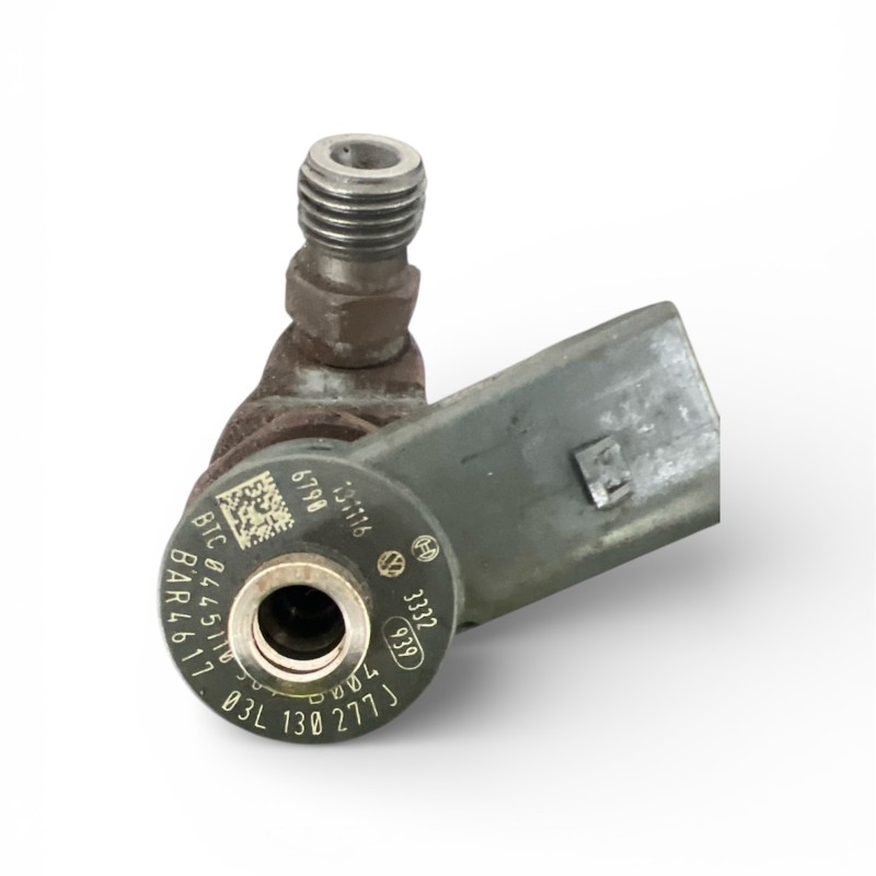 Injector / Volkswagen Passat B7 2013 / Motor, racire si evacuare
