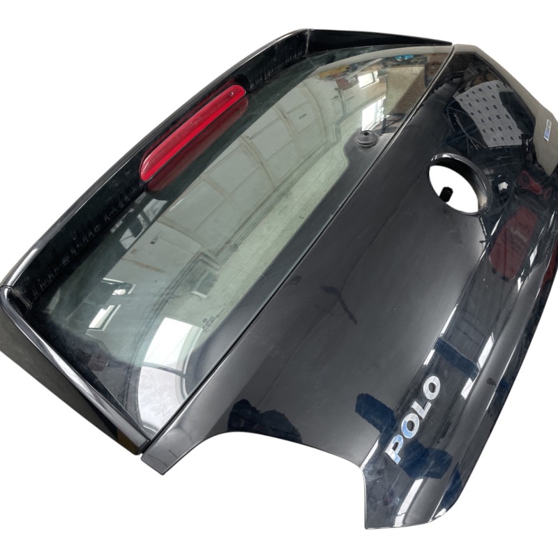 Haion / Volkswagen Polo 6R 2013 / Caroserie, oglinzi si faruri