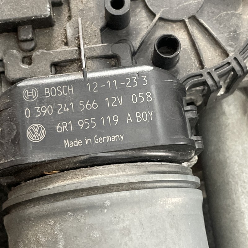 Ansamblu stergator parbriz / Volkswagen Polo 6R 2013 / Caroserie, oglinzi si faruri