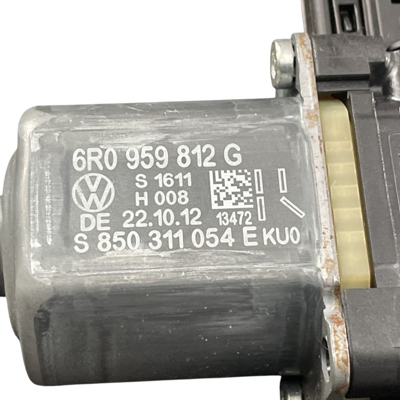 Motoras geam dreapta spate / Volkswagen Polo 6R 2013 / Audio si electronice