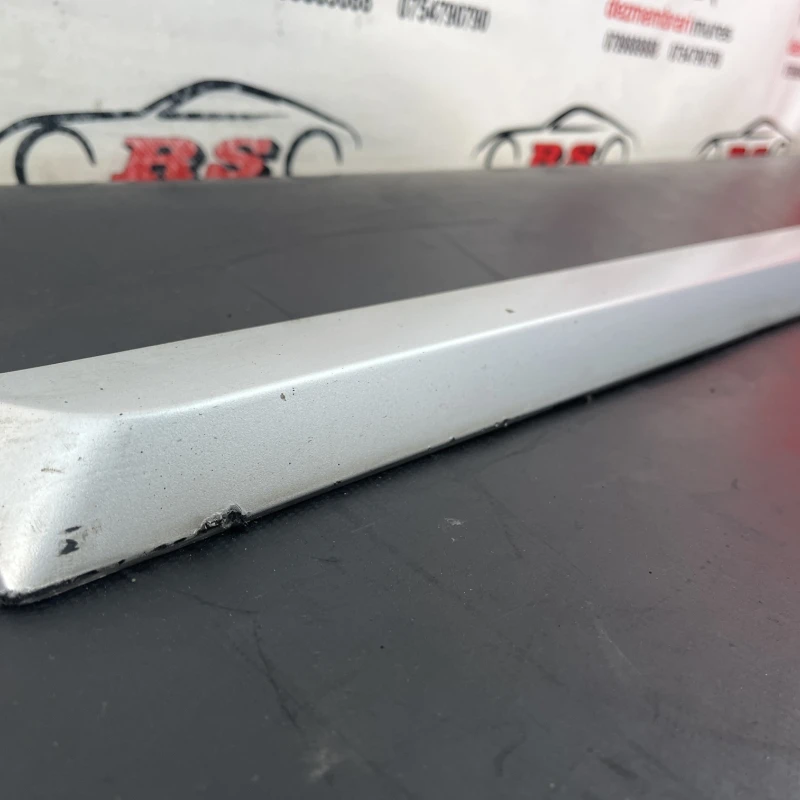 Bandou usa stanga spate / Volkswagen Passat B7 2014 / Caroserie, oglinzi si faruri