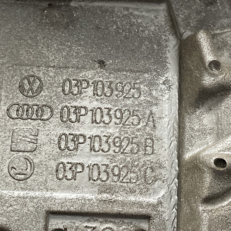 Capac motor / Volkswagen Polo 6R 2013 / Motor, racire si evacuare