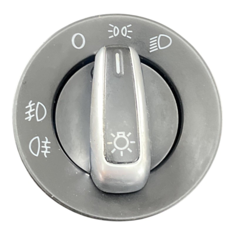 Bloc lumini / Volkswagen Polo 6R 2013 / Audio si electronice