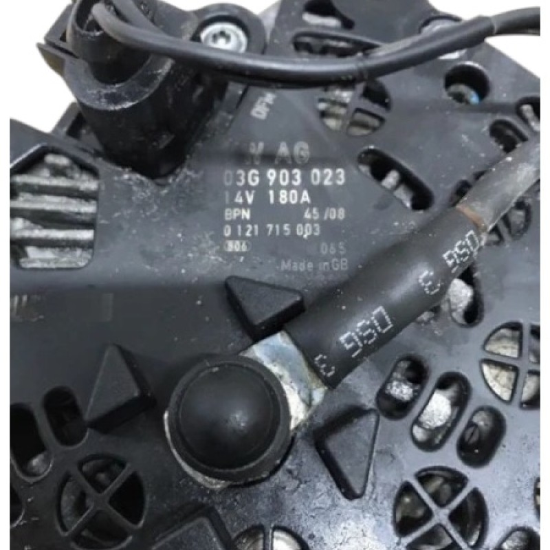 Alternator / Volkswagen Passat B6 2009 / Motor, racire si evacuare