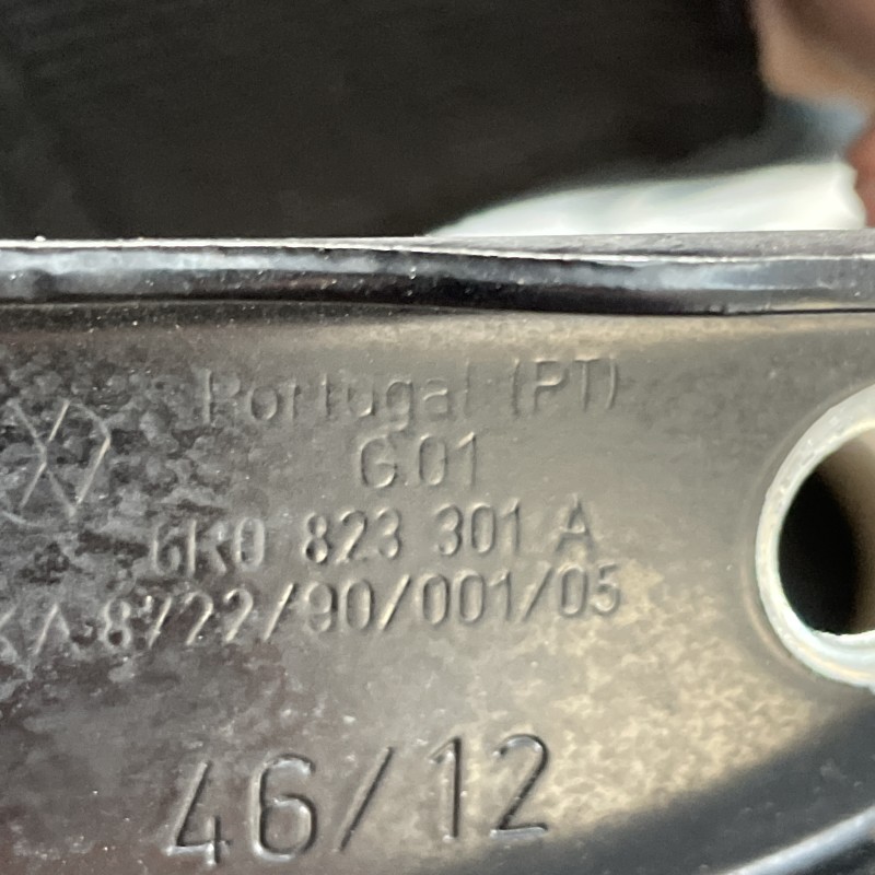 Balamale capota / Volkswagen Polo 6R 2013 / Caroserie, oglinzi si faruri