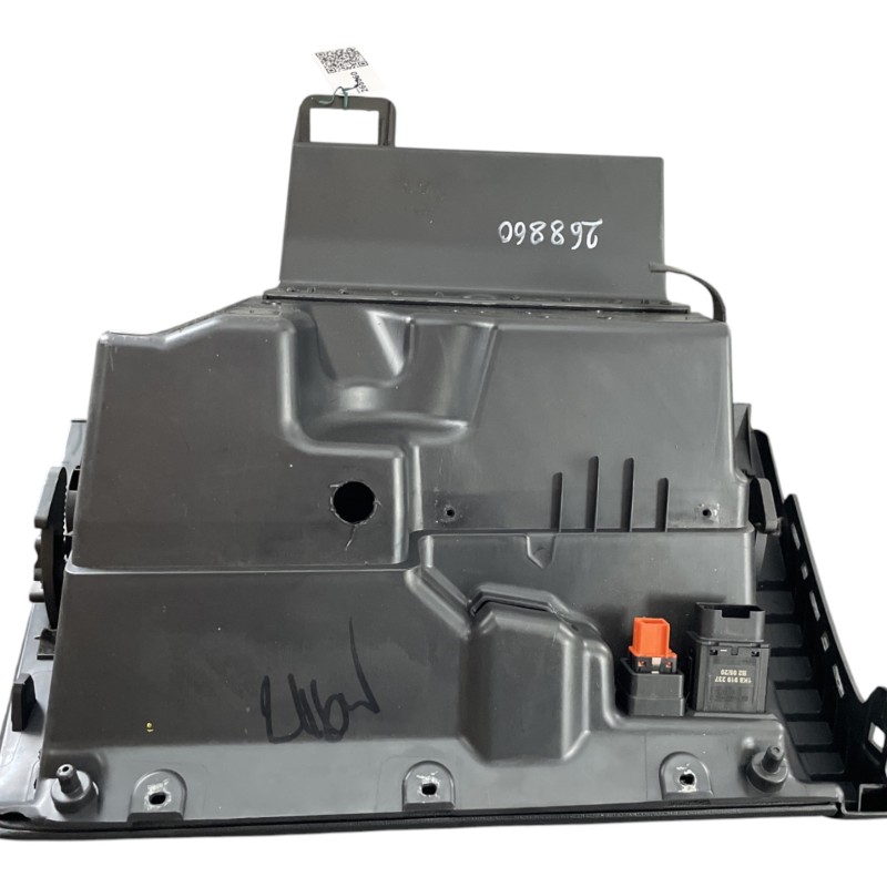 Torpedou / Volkswagen Polo 6R 2013 / Interior