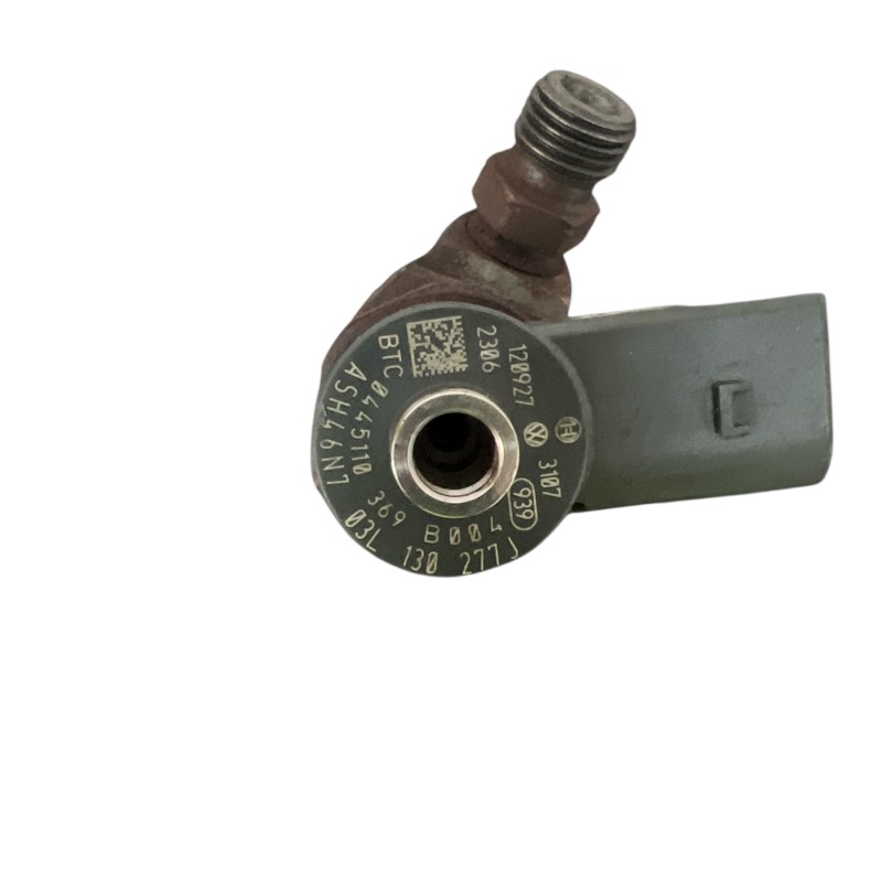 Injector / Volkswagen Tiguan 5N 2012 / Motor, racire si evacuare