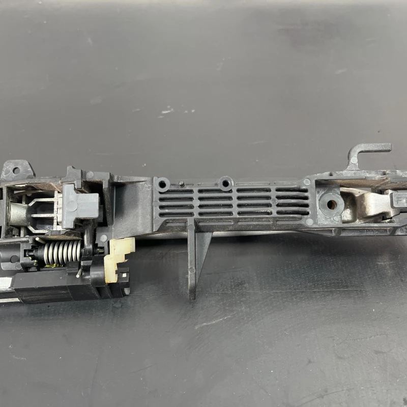 Maner usa dreapta fata / Lexus RX 400h XU30 2007 / Caroserie, oglinzi si faruri
