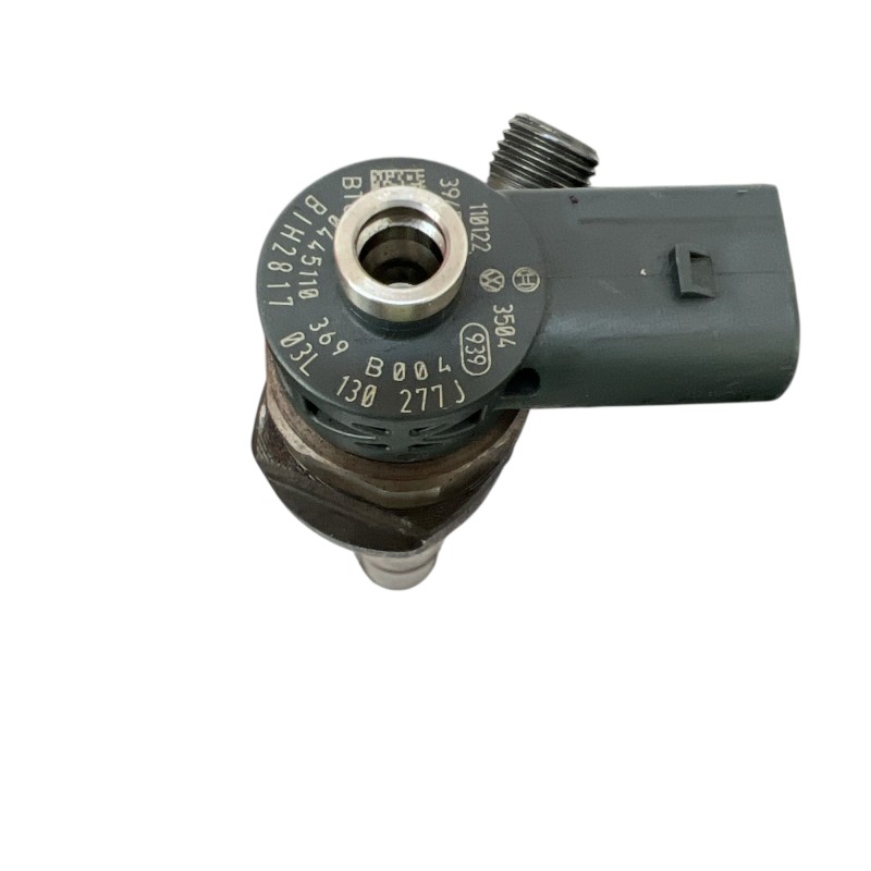 Injector / Volkswagen Passat CC 2011 / Motor, racire si evacuare