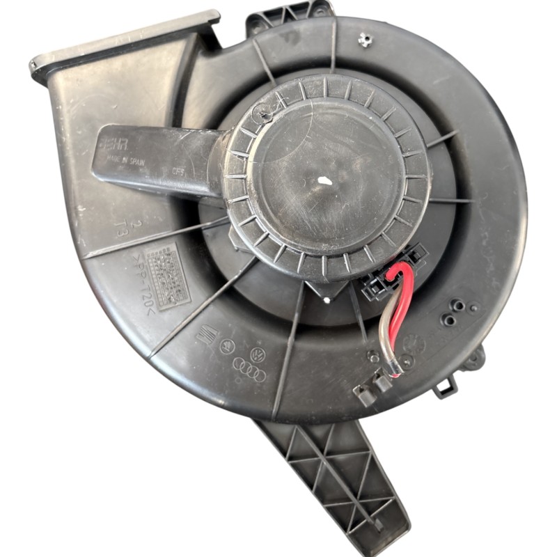 Ventilator aeroterma bord / Volkswagen Polo 6R 2013 / Climatizare