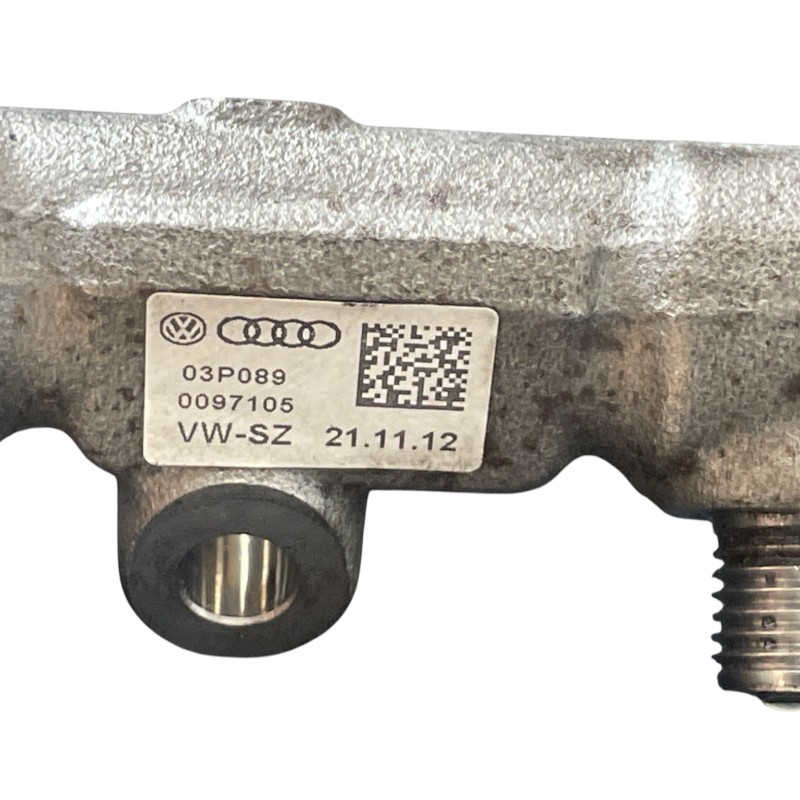 Rampa injectoare cu senzor / Volkswagen Polo 6R 2013 / Motor, racire si evacuare