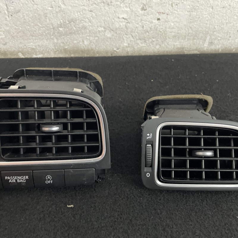 Grila aer bord / Volkswagen Polo 6R 2013 / Interior