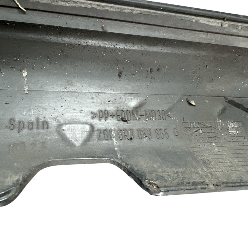 Prag ornament stanga / Volkswagen Polo 6R 2013 / Caroserie, oglinzi si faruri