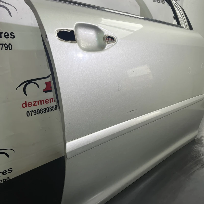 Usa dreapta fata / Lexus RX 400h XU30 2007 / Caroserie, oglinzi si faruri