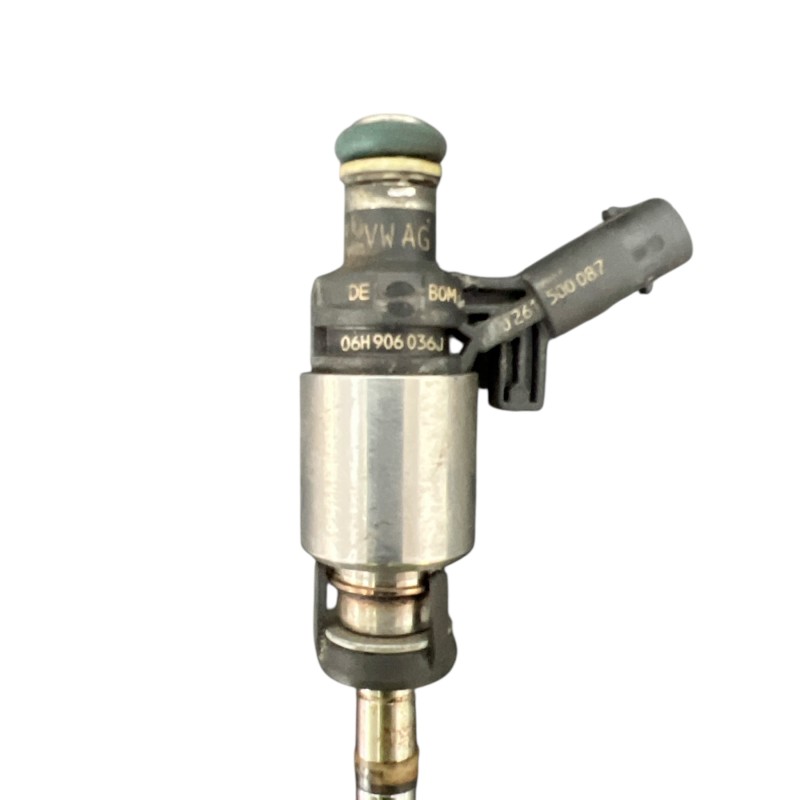 Injector Audi A4 B8 2012