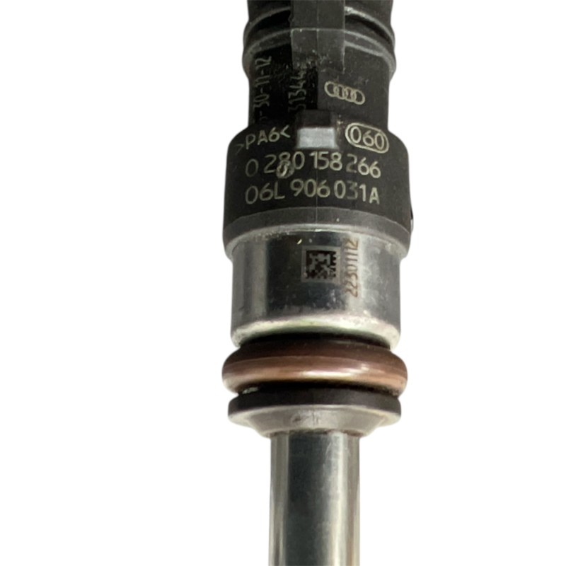 Injector / Audi A4 B8 2013 / Motor, racire si evacuare