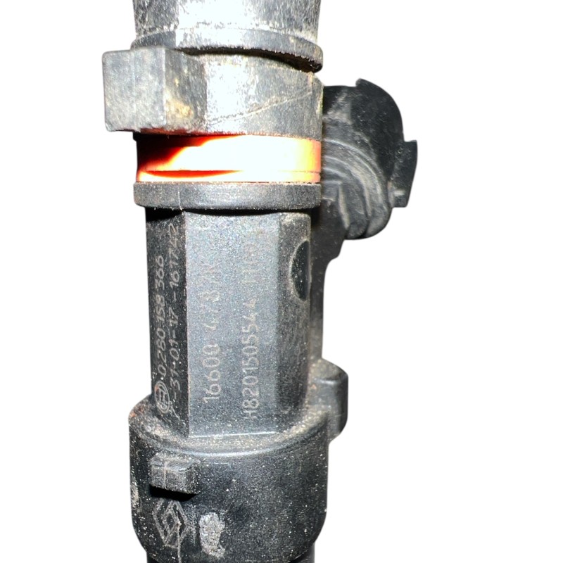 Injector / Dacia Sandero Stepway 2016 / Motor, racire si evacuare