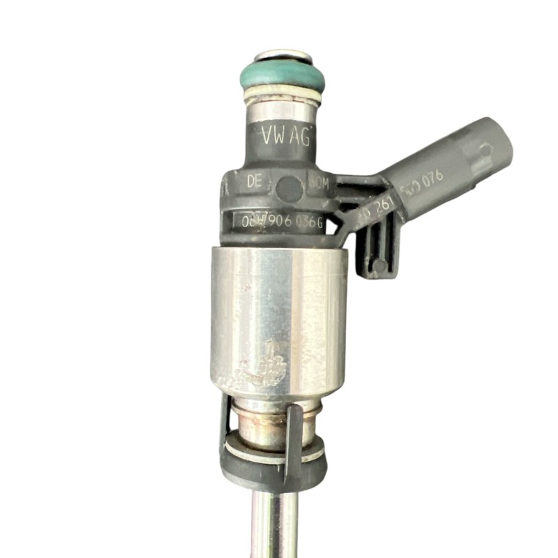 Injector / Audi A4 B8 2011 / Motor, racire si evacuare