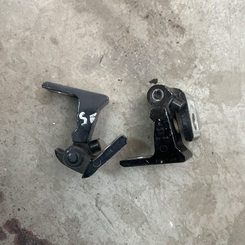 Balamale usa stanga fata Volkswagen Passat B8 2016