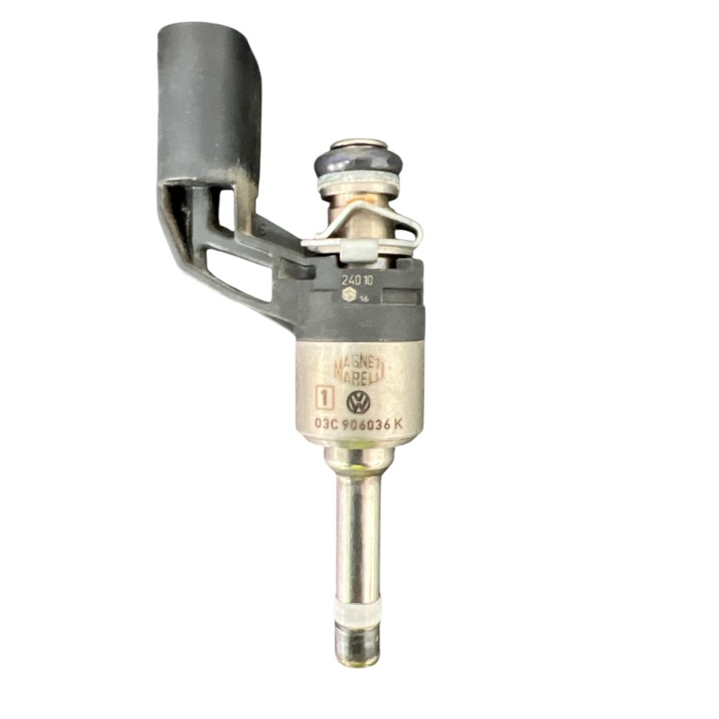 Injector Volkswagen Passat B7 2011