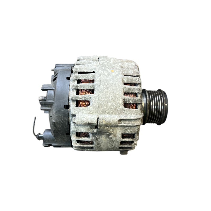 Alternator / Volkswagen Passat B7 2012 / Motor, racire si evacuare