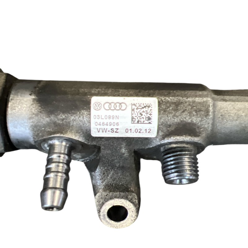 Rampa injectoare cu senzor / Volkswagen Passat B7 2012 / Motor, racire si evacuare