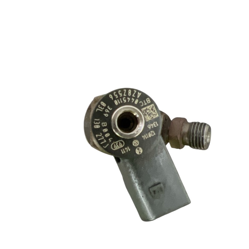 Injector / Volkswagen Passat B7 2012 / Motor, racire si evacuare