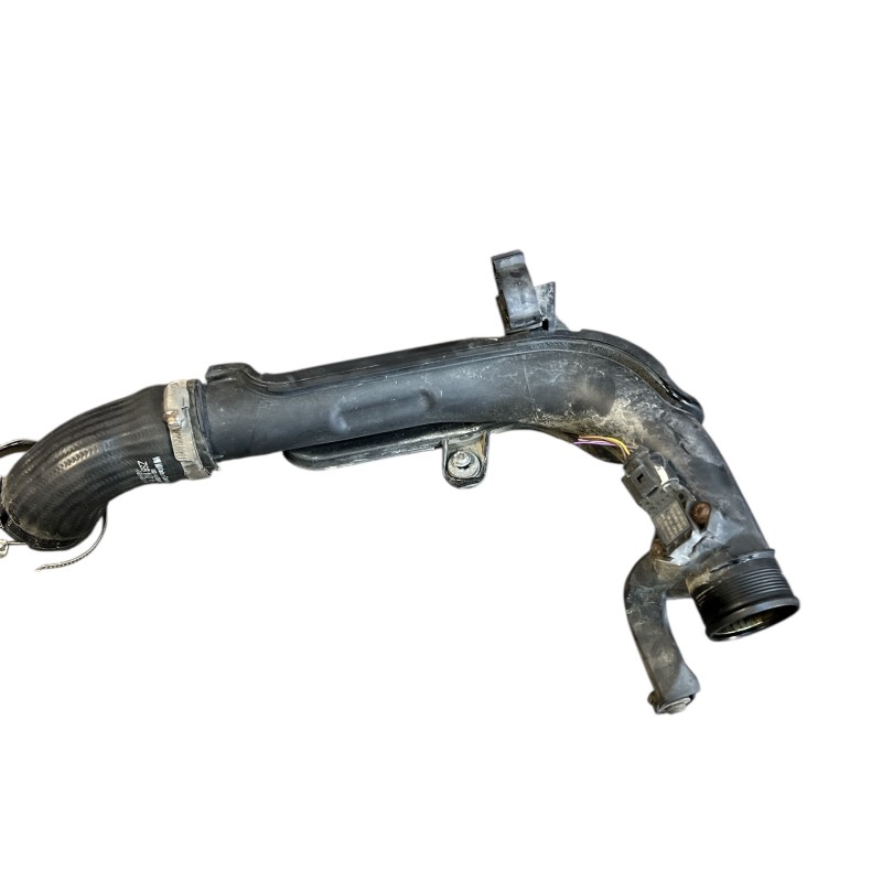 Furtun intercooler / Volkswagen Passat B7 2012 / Motor, racire si evacuare