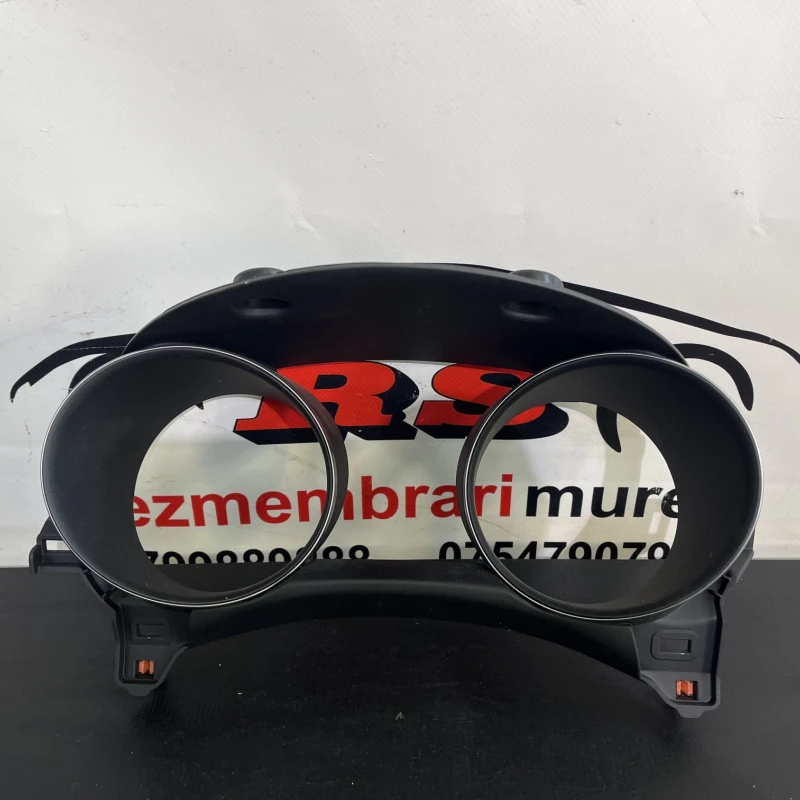 Ornament trim ceas bord Toyota 
