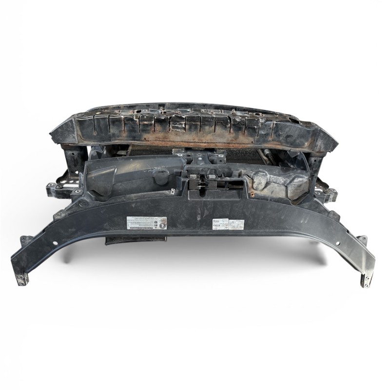 Trager complet / Volkswagen Passat B7 2012 / Caroserie, oglinzi si faruri