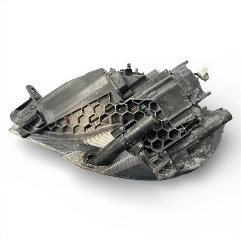 Far dreapta xenon / Skoda Superb II 3T 2015 / Caroserie, oglinzi si faruri