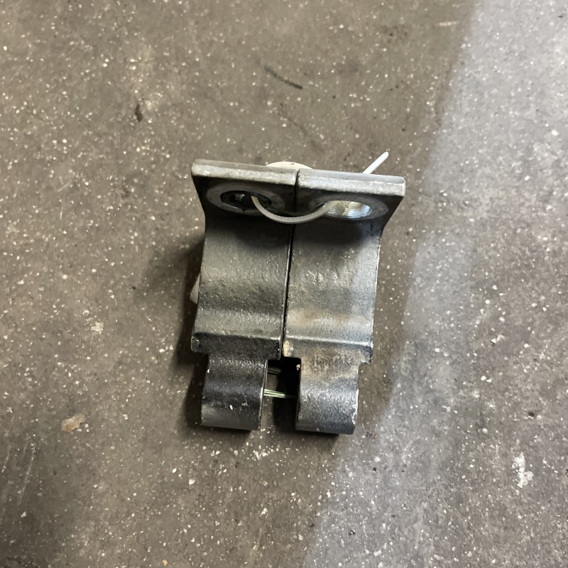 Balamale usa dreapta fata / Audi A4 B8 2013 / Caroserie, oglinzi si faruri