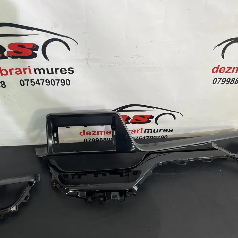 Ornament trim bord / Toyota CHR CHR 2022 / Interior